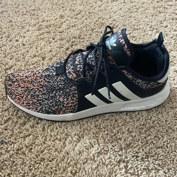 Light orange and black adidas tennis shoes. (only worn once) - Picture 4 of 8